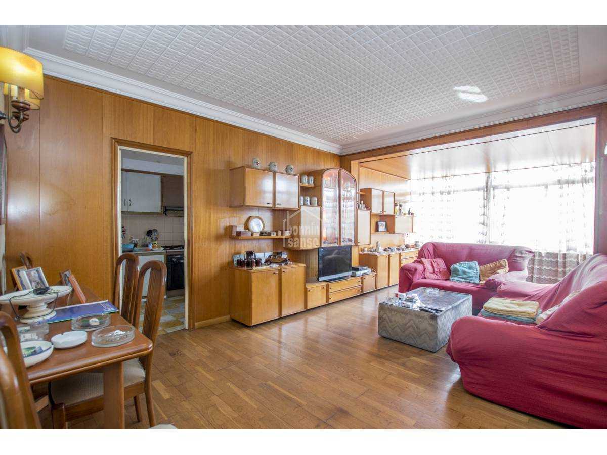 Condominium in Mahon, De Balearen 10024239