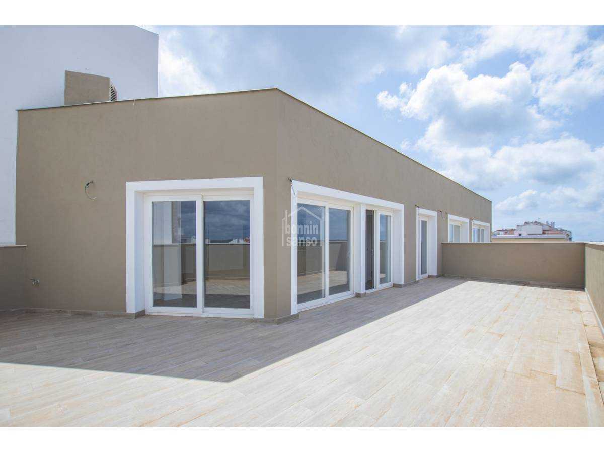 Condominium in Mahon, Balearic Islands 10024273