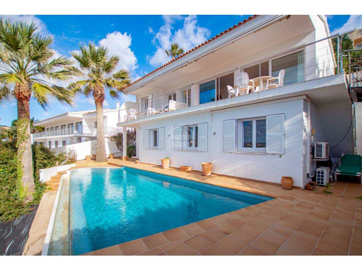 Huis in Cala Llonga, Menorca 10024285