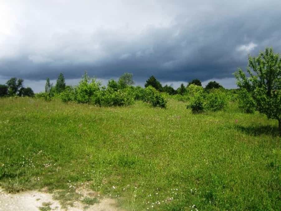 Land in Cahuzac, Nouvelle-Aquitaine 10024368