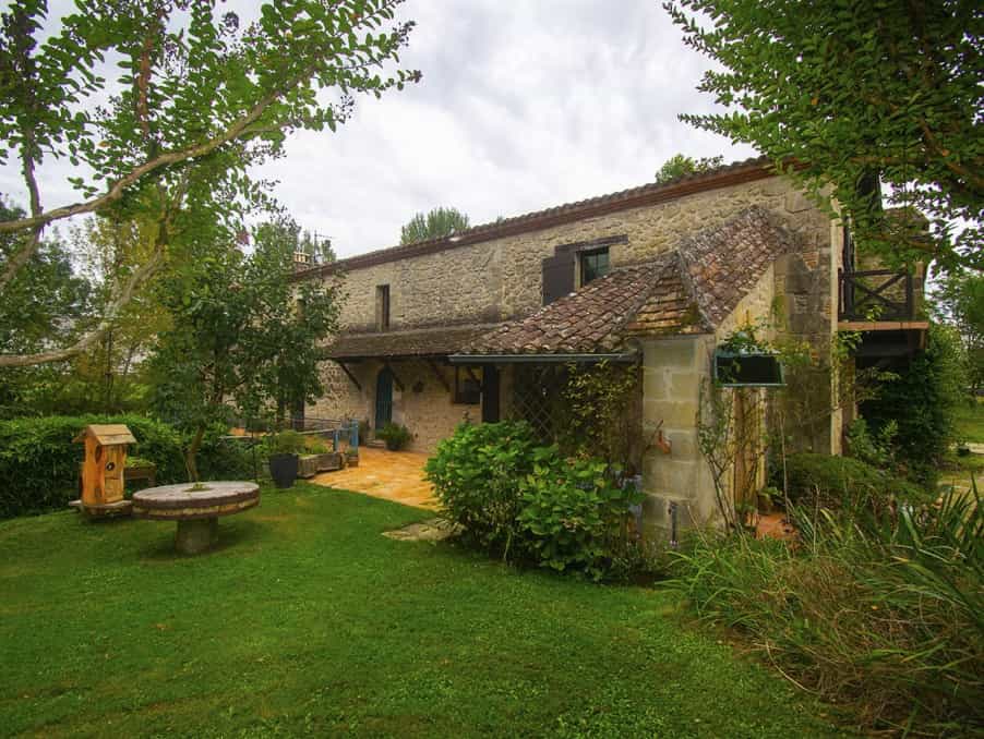 Будинок в Miramont de guyenne, Nouvelle-Aquitaine 10024435