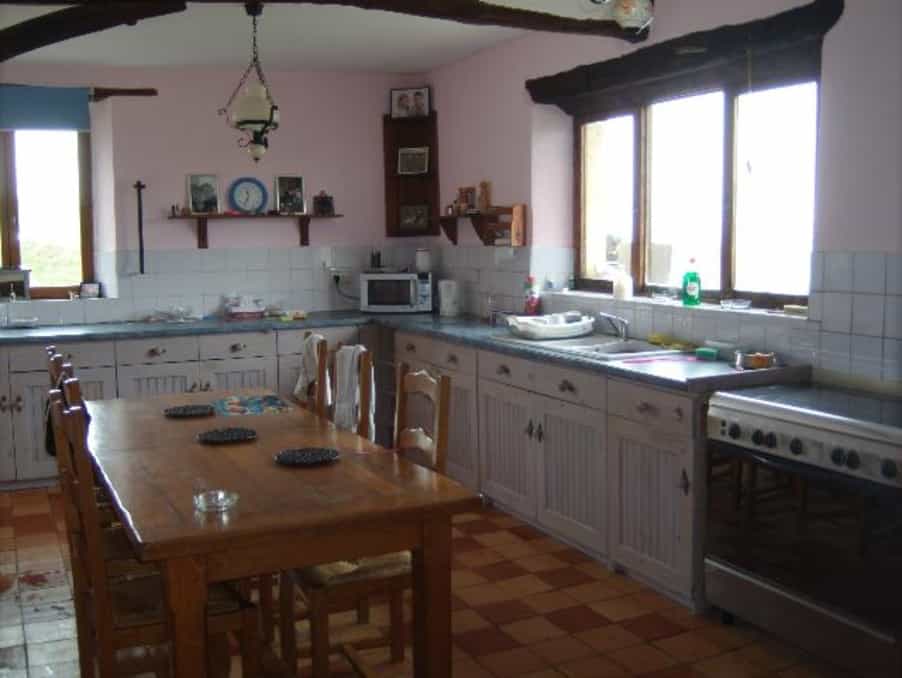 σπίτι σε Montastruc, Nouvelle-Aquitaine 10024465