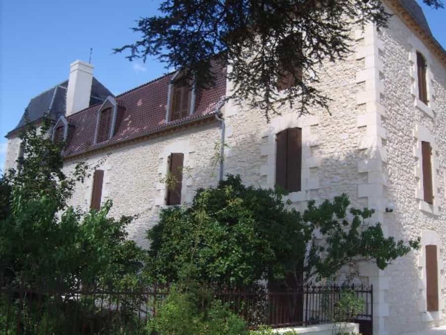 Hus i Moustier, Nouvelle-Aquitaine 10024468