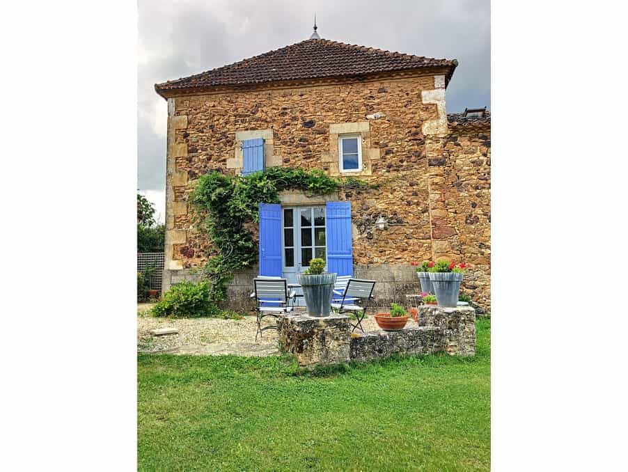 House in Belves, Nouvelle-Aquitaine 10024519