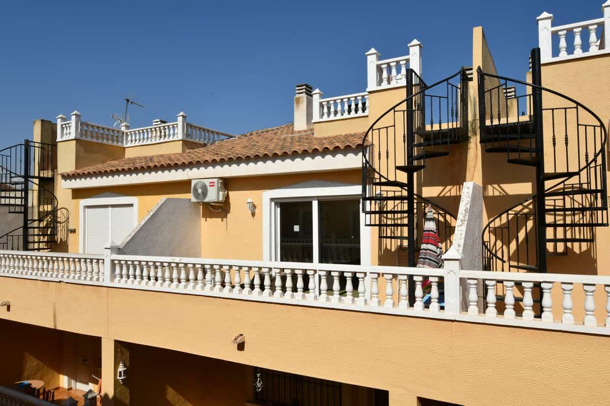 Condominium in Mozaga, Canary Islands 10024554