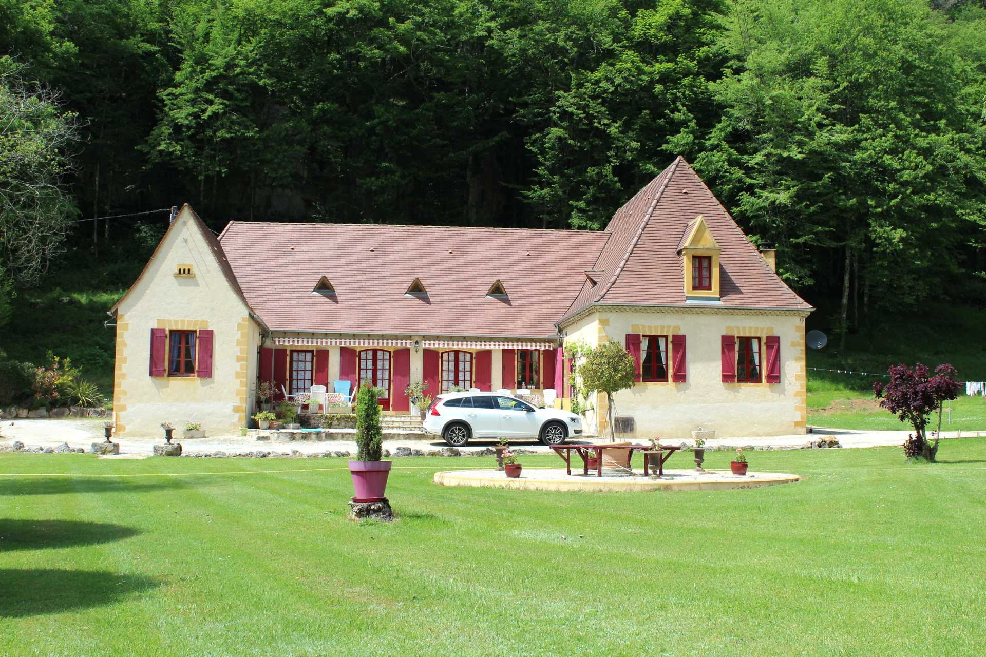 Будинок в Castels, Nouvelle-Aquitaine 10024579