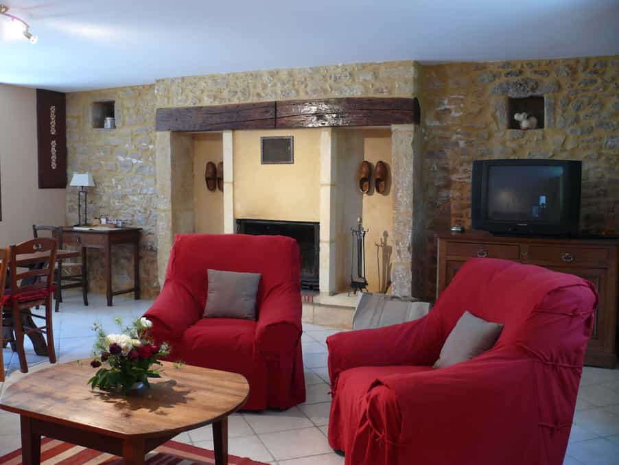 بيت في Coux et bigaroque, Nouvelle-Aquitaine 10024588