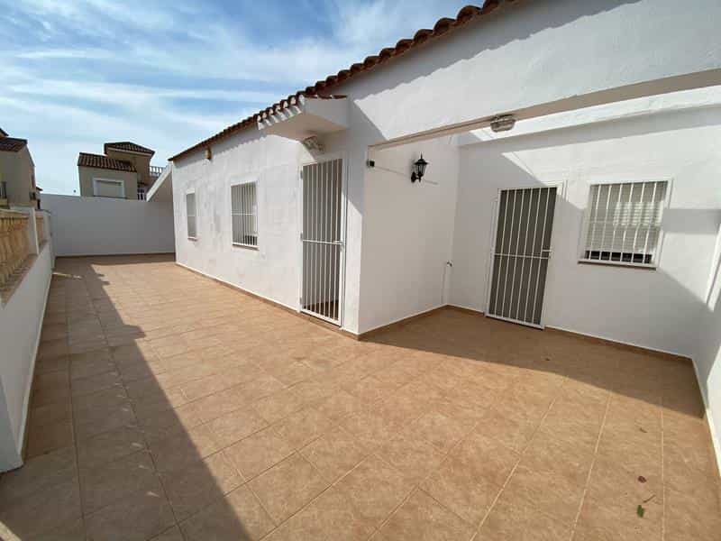 Rumah di Algorfa, Valencia 10024670