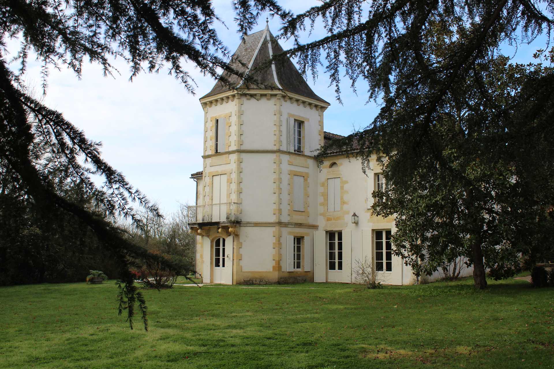 Hus i Montcaret, Nouvelle-Aquitaine 10024747