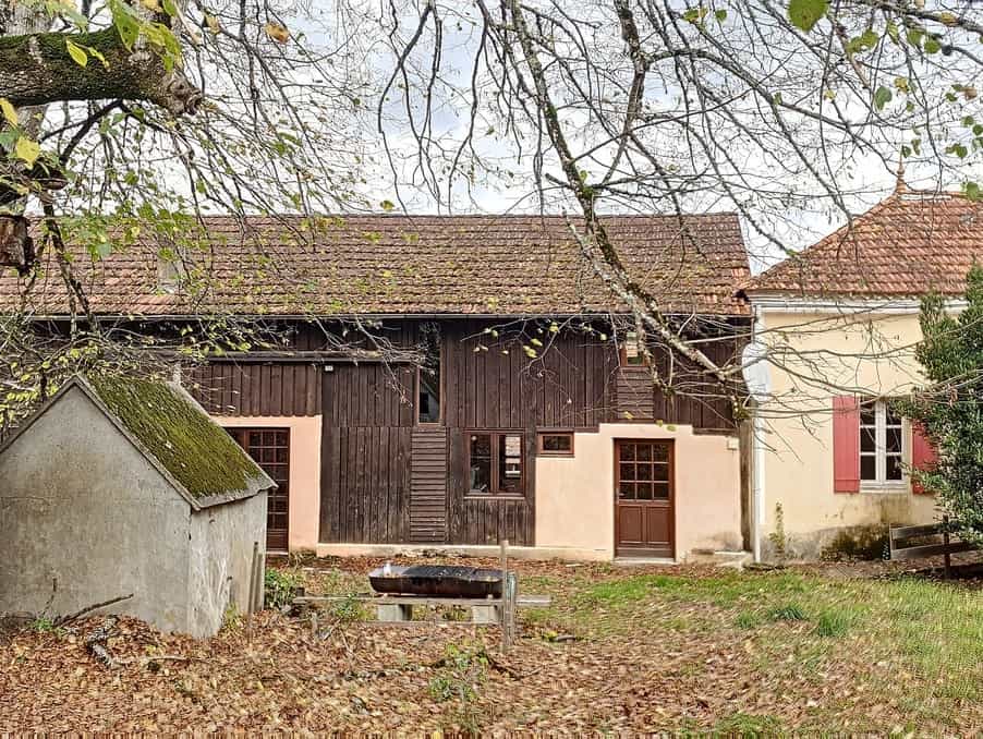 Будинок в Saint-cernin-de-l-herm, Nouvelle-Aquitaine 10024796