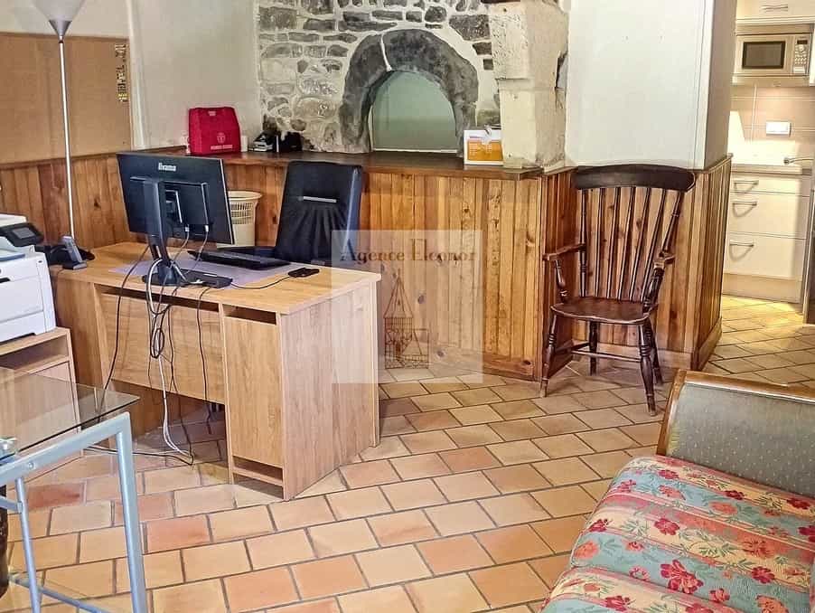 Haus im Veyrines de domme, Nouvelle-Aquitaine 10024859