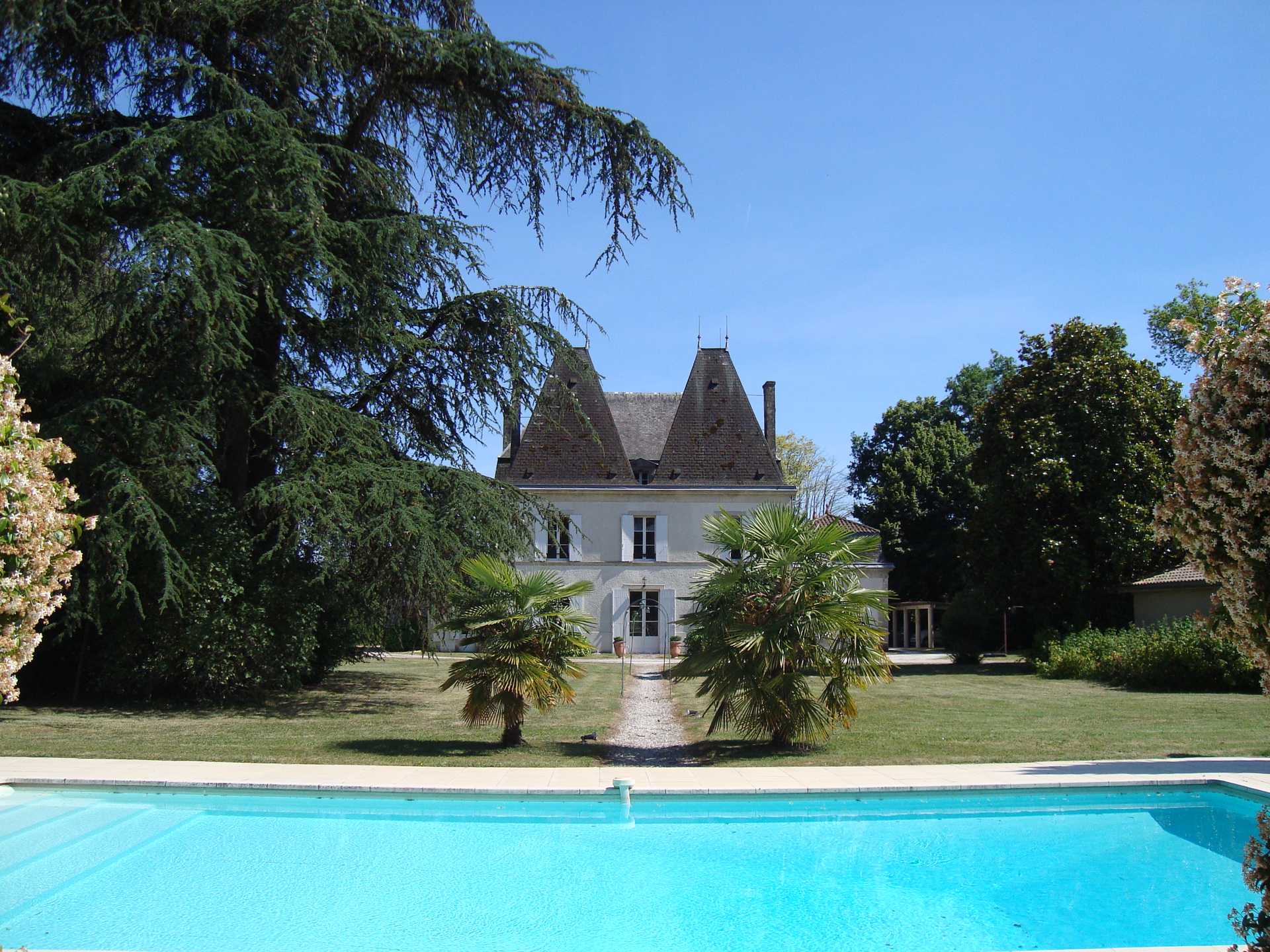 Hus i Pineuilh, Nouvelle-Aquitaine 10024877