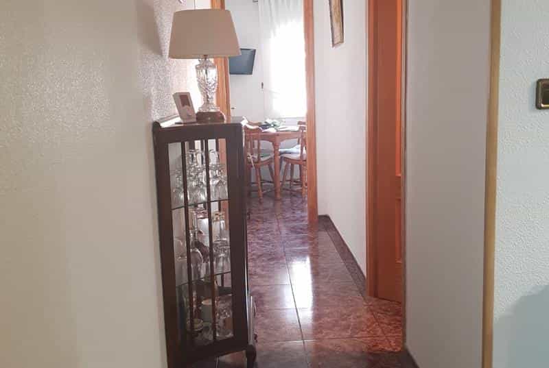 Talo sisään Hondon De Las Nieves,  10024904