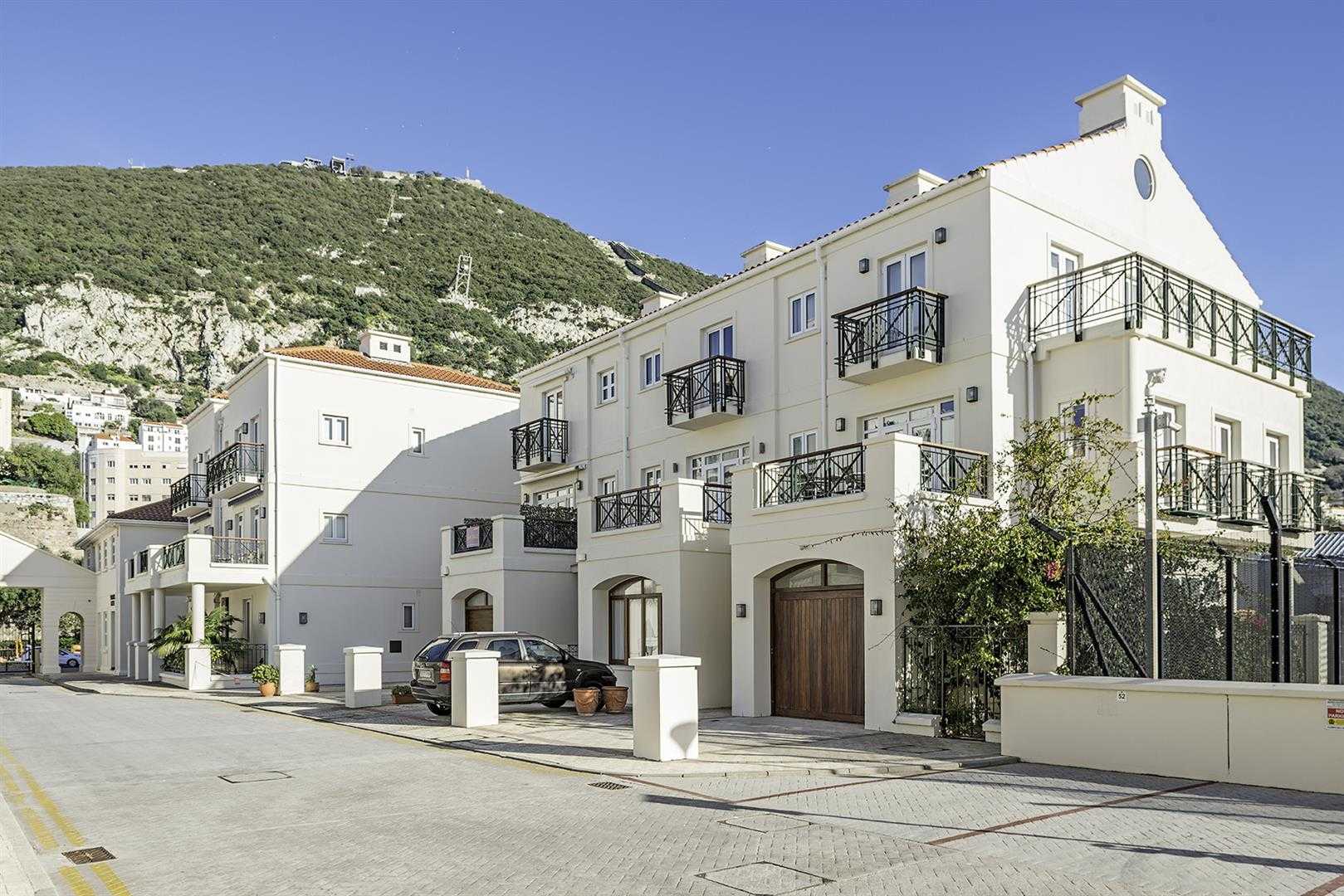 σπίτι σε Ordnance Wharf, Gibraltar 10024964