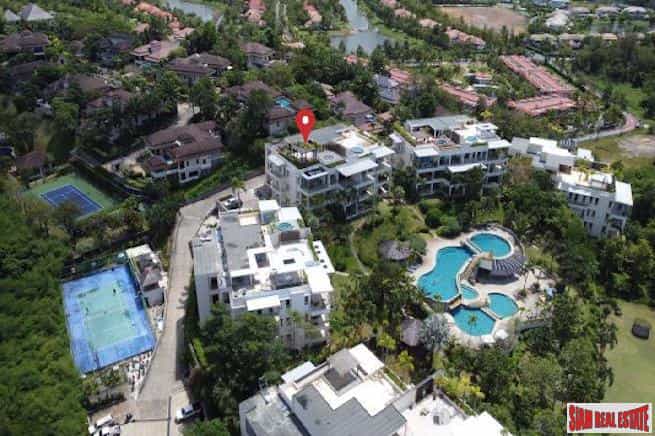 Condominium dans Ban La Yan, Phuket 10025028