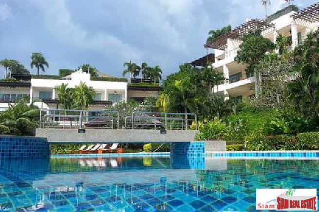 Condominium dans Ban La Yan, Phuket 10025038