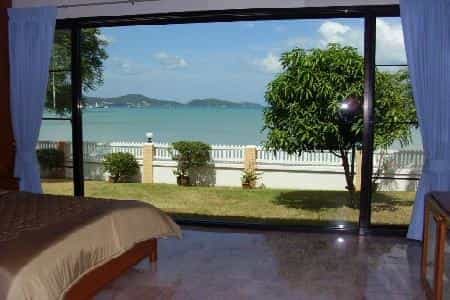 Talo sisään Chalong, Phuket 10025122