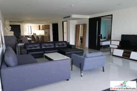 Condominium dans Surin Beach, Phuket 10025124