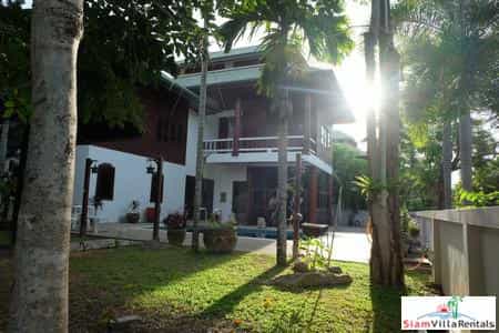 жилой дом в Rawai, Phuket 10025152