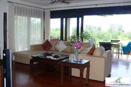 Condominium dans Ban La Yan, Phuket 10025175