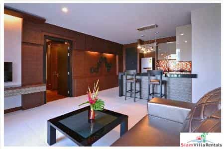Condominium in Ban Bang Thao Nok, Phuket 10025181