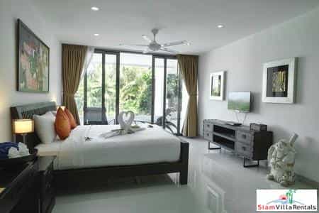 Condominium dans Ban Lum Fuang, Phuket 10025196