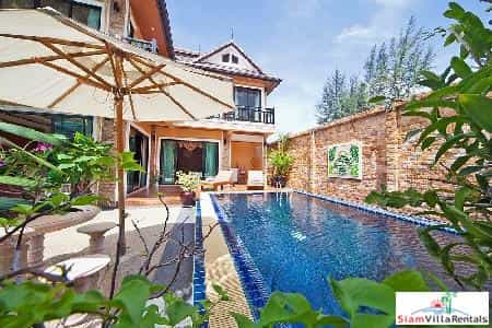 Huis in Ban Bang Thao Nok, Phuket 10025212