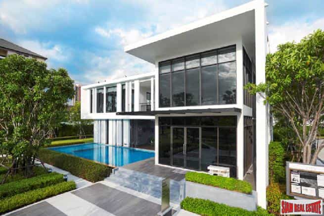 Condominium in Bang Chak, Samut Prakan 10025300