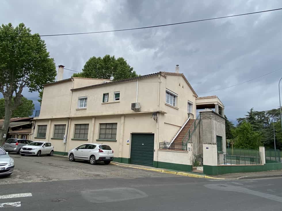 房子 在 Limoux-Local Professionnel Et Bel Appartement, Occitanie 10025371