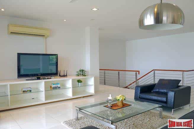 Condominium in Ao Yon, Phuket 10025890