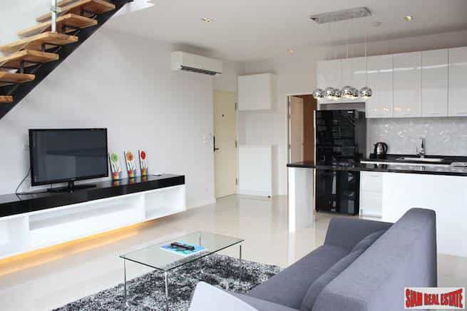 Condominium in Kamala, Phuket 10025898