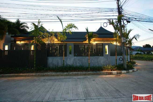 Huis in Chalong, Phuket 10025991
