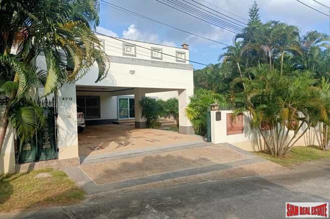 House in Chalong, Phuket 10026124