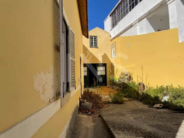 House in Cascais e Estoril, Cascais 10026141