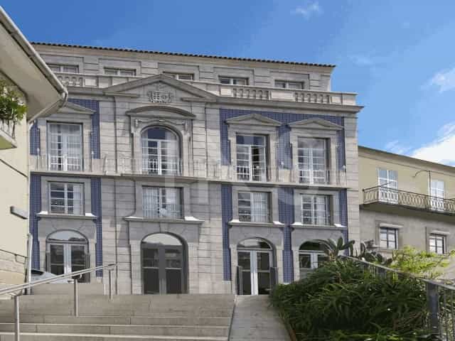 Eigentumswohnung im Afurada de Baixo, Porto 10026170