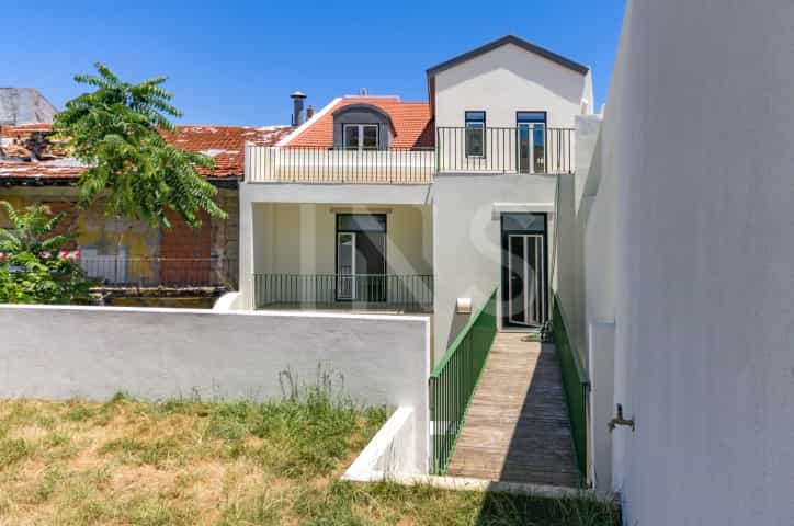 公寓 在 Arroios, Lisboa 10026186