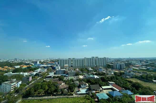 Condominium in On Nut, Bangkok 10026204
