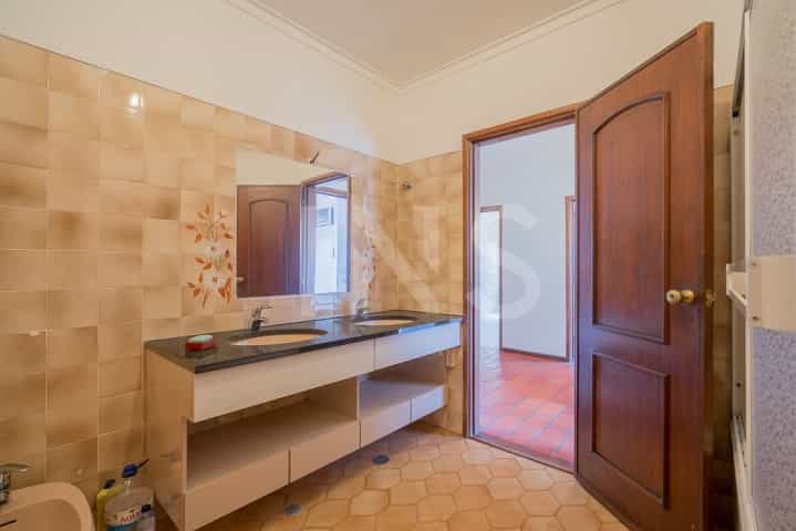 公寓 在 Carcavelos e Parede, Cascais 10026257