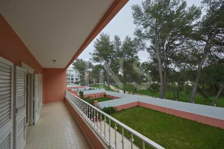 Condominium in Cascais e Estoril, Cascais 10026321