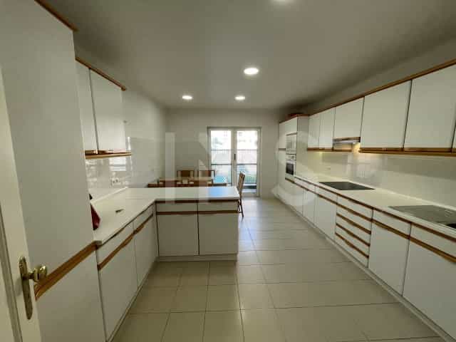 Condominium in Cascais e Estoril, Cascais 10026333