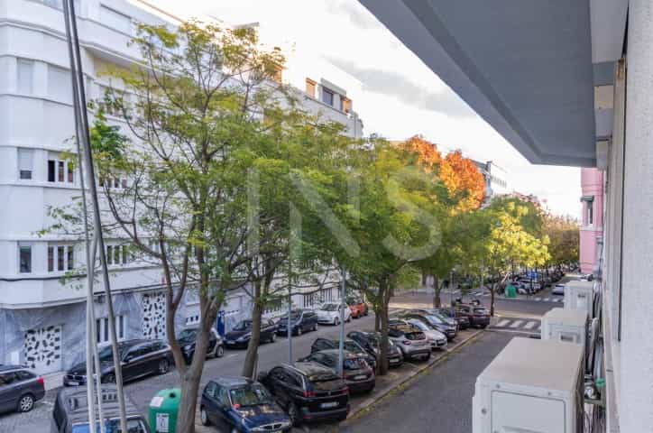 Condominium in Santo Antonio, Lisboa 10026385