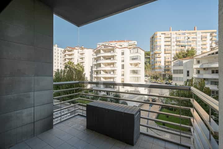 公寓 在 Cascais e Estoril, Cascais 10026561