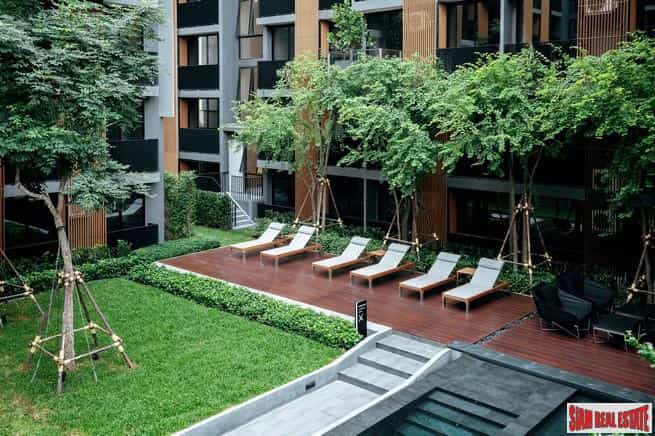 Condominium in Ekkamai, Bangkok 10026667