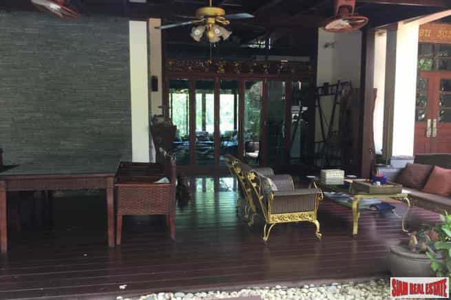 House in Ban Talat Nong Ngulueam, Nakhon Pathom 10026693