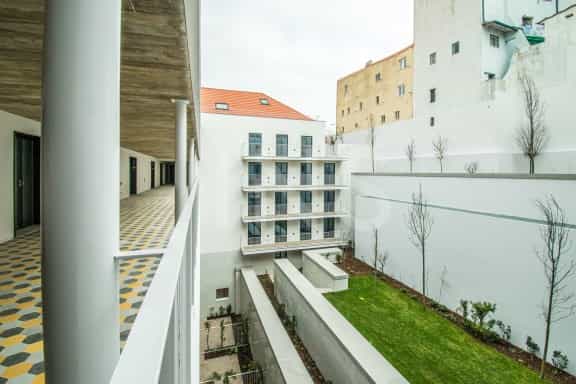 Condominium in Lisbon, Lisboa 10026702