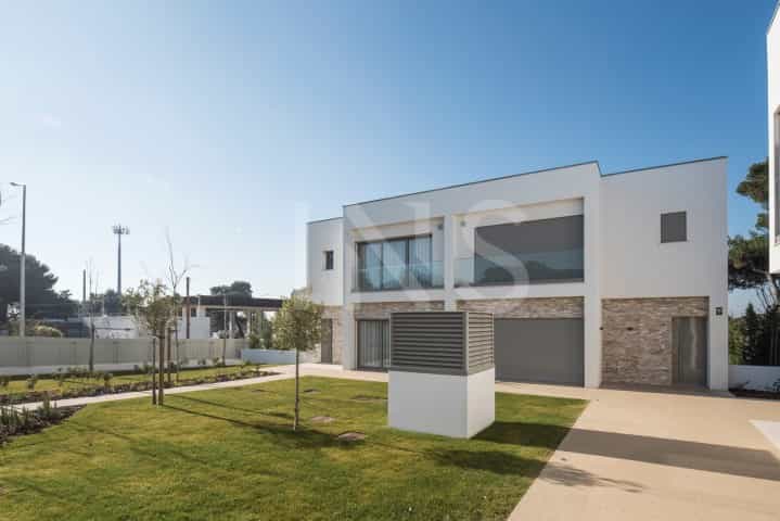 House in Cascais e Estoril, Cascais 10026842