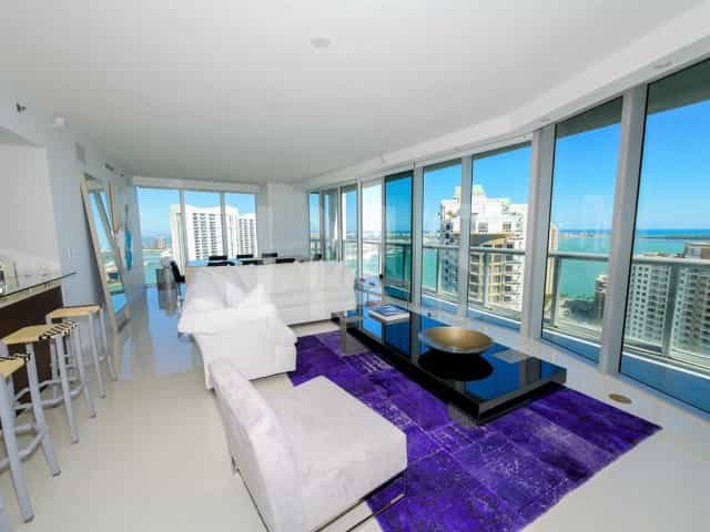 公寓 在 Miami, Miami-Dade 10026888