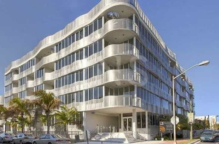 Condominium in South Miami, Miami-Dade 10026920