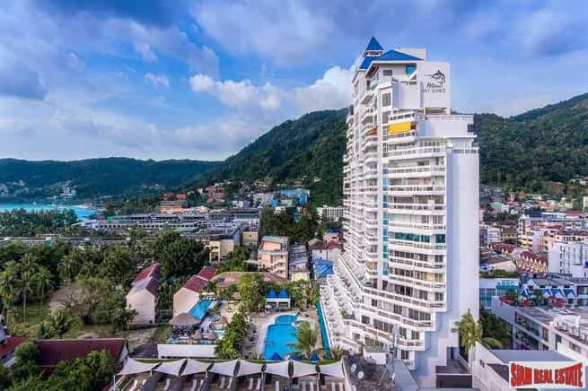 Condominium in Patong, Phuket 10027500