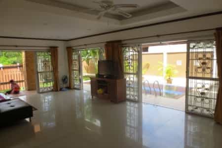 House in Chalong, Phuket 10027577